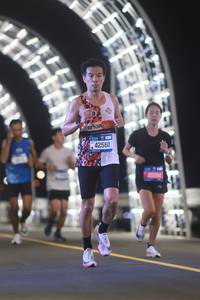 BIB: 42560, 45084
                            <button type="button" onclick="openModal(20194424)" class="btn btn-primary btn-sm float-right btn-popup" data-toggle="modal" data-target=".modal-high-quality">
                        <i class="fas fa-shopping-cart"></i> Add to Cart
                    </button>
                                            <button type="button" onclick="isThisMe(20194424, true)" class="btn btn-success btn-sm float-right btn-popup btn-isme hidden" data-toggle="tooltip" data-placement="bottom" title="นี่คือรูปของคุณใช่ไหม คลิกที่นี่เพื่อเอาเข้าอัลบั้ม">
                        <i class="fas fa-plus"></i> Add to album
                    </button>
                    <button type="button" onclick="isThisMe(20194424, false)" class="btn btn-warning btn-sm float-right btn-popup btn-isnotme hidden">
                        <i class="fas fa-ban"></i> Remove from album
                    </button>